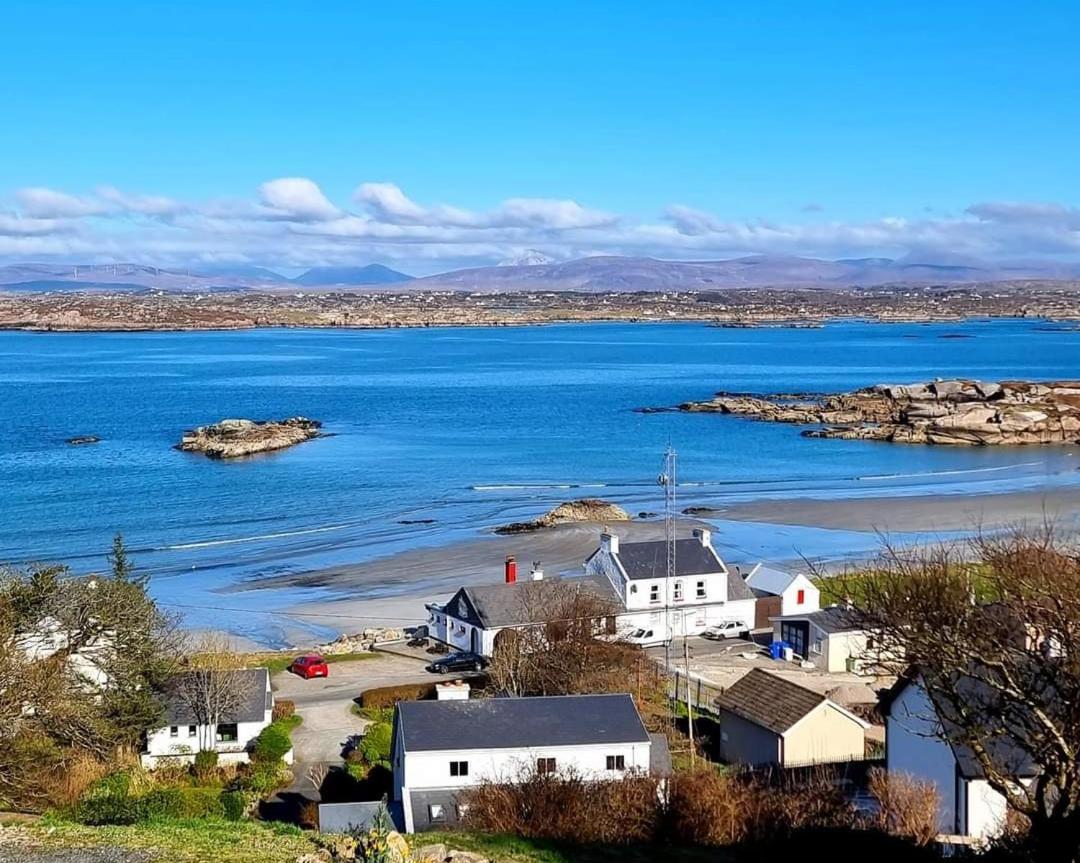 דירות Dungloe Lakeside Lodging מראה חיצוני תמונה