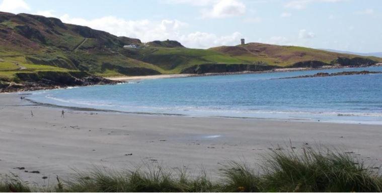 דירות Dungloe Lakeside Lodging מראה חיצוני תמונה