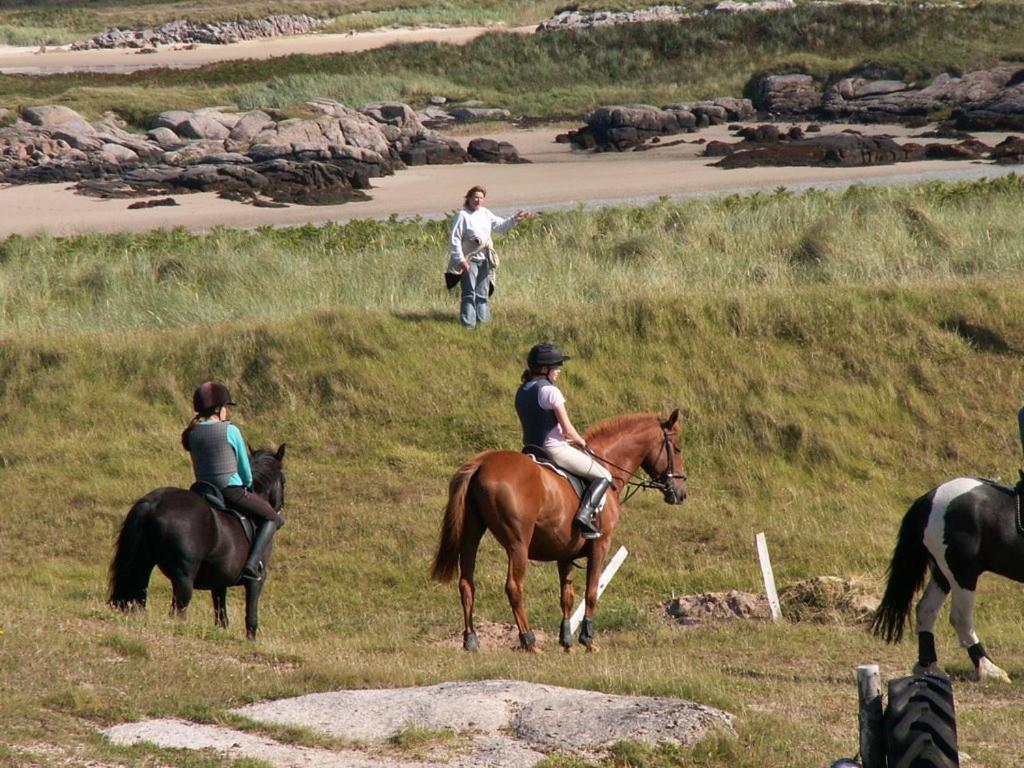 דירות Dungloe Lakeside Lodging מראה חיצוני תמונה